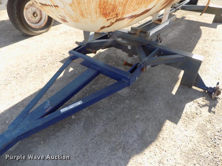 image for item FN9515 Eaton anhydrous ammonia tank