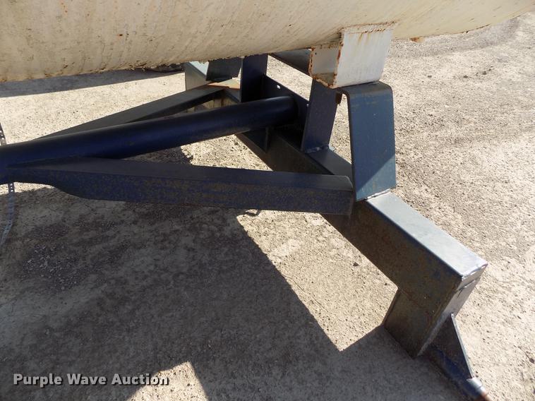 image for item FN9515 Eaton anhydrous ammonia tank