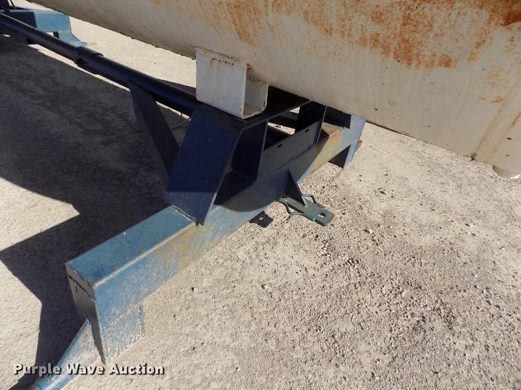 image for item FN9515 Eaton anhydrous ammonia tank