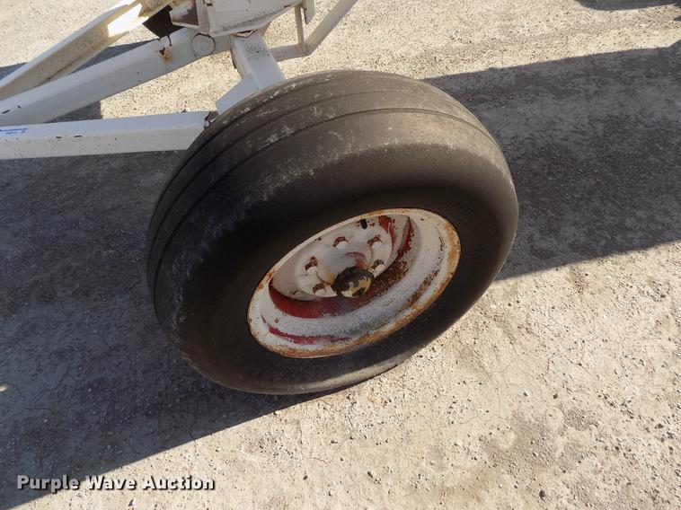 image for item FN9516 American anhydrous ammonia tank