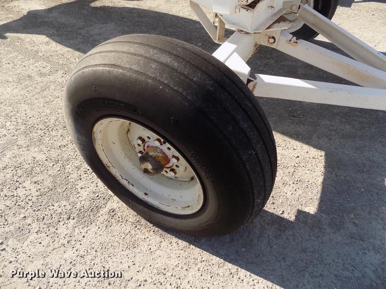 image for item FN9516 American anhydrous ammonia tank