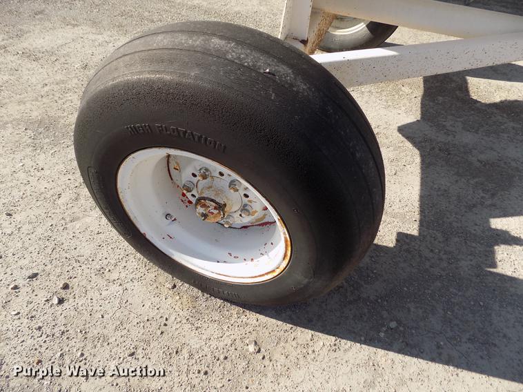 image for item FN9516 American anhydrous ammonia tank