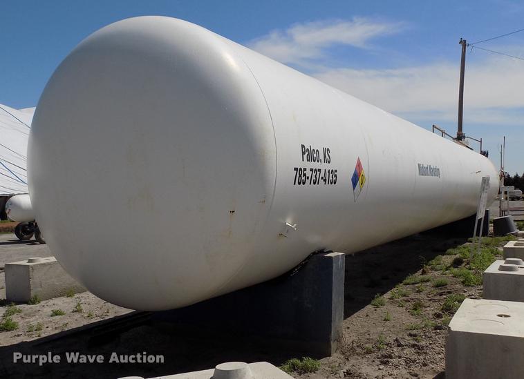 image for item FN9519 National anhydrous ammonia bulk tank