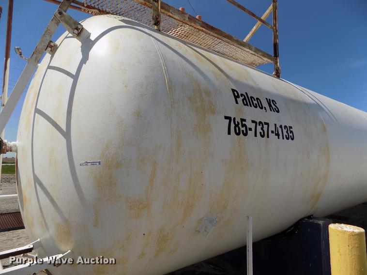 image for item FN9519 National anhydrous ammonia bulk tank