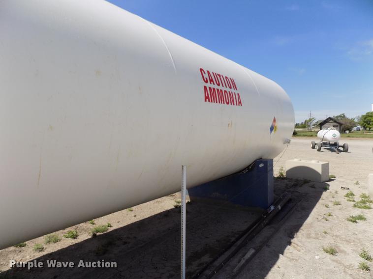 image for item FN9519 National anhydrous ammonia bulk tank