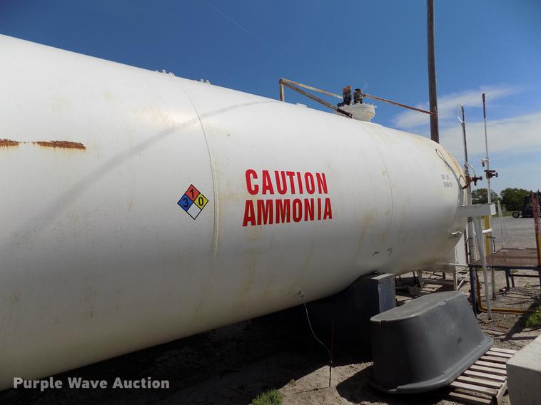 image for item FN9519 National anhydrous ammonia bulk tank