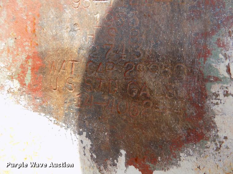 image for item FN9519 National anhydrous ammonia bulk tank