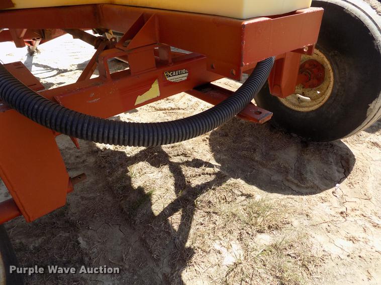 image for item FN9520 Fertilizer nurse tank trailer
