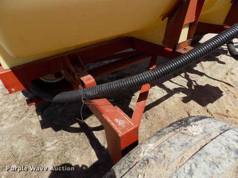 image for item FN9520 Fertilizer nurse tank trailer