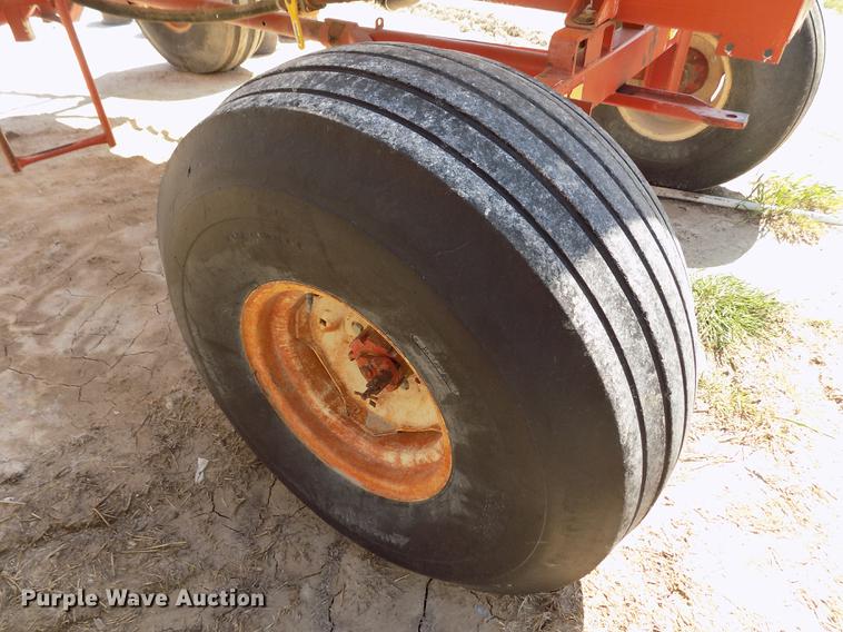 image for item FN9521 Fertilizer nurse tank trailer