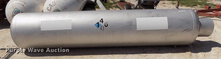 image for item FN9523 End-Fill propane tank