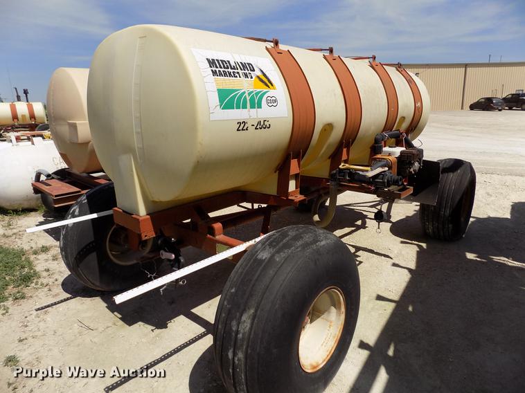 image for item FN9528 Fertilizer nurse tank trailer