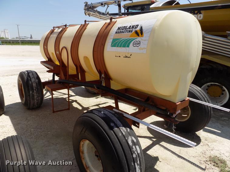 image for item FN9528 Fertilizer nurse tank trailer