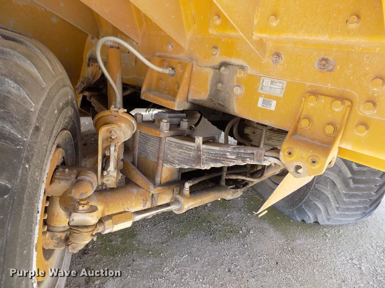 image for item FN9529 Ag-Chem TerraGator 8104 self-propelled applicator