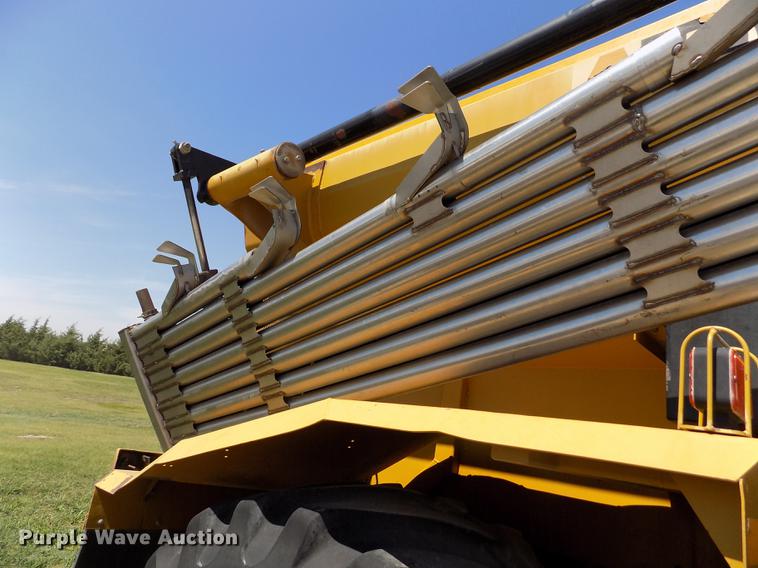 image for item FN9529 Ag-Chem TerraGator 8104 self-propelled applicator