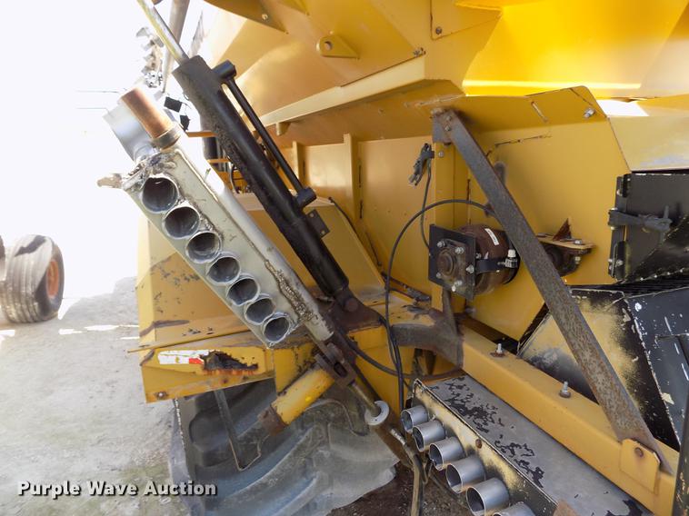 image for item FN9529 Ag-Chem TerraGator 8104 self-propelled applicator