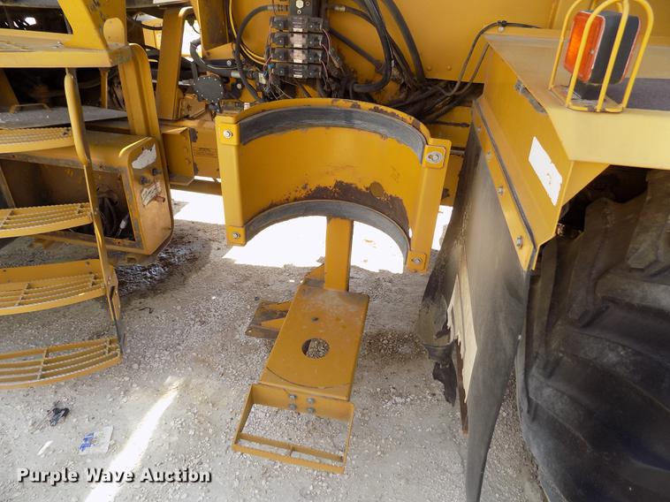 image for item FN9529 Ag-Chem TerraGator 8104 self-propelled applicator