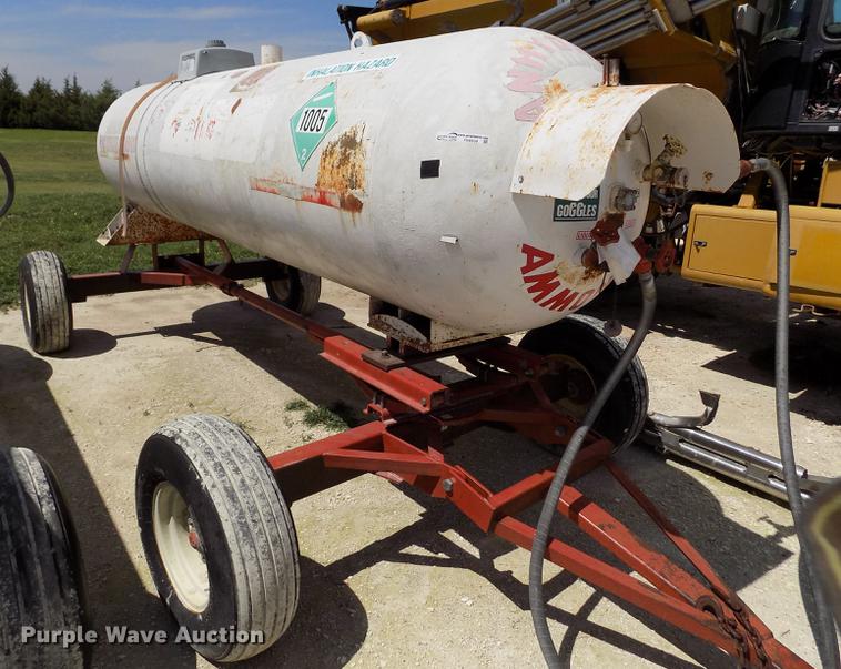 image for item FN9530 Anhydrous ammonia tank