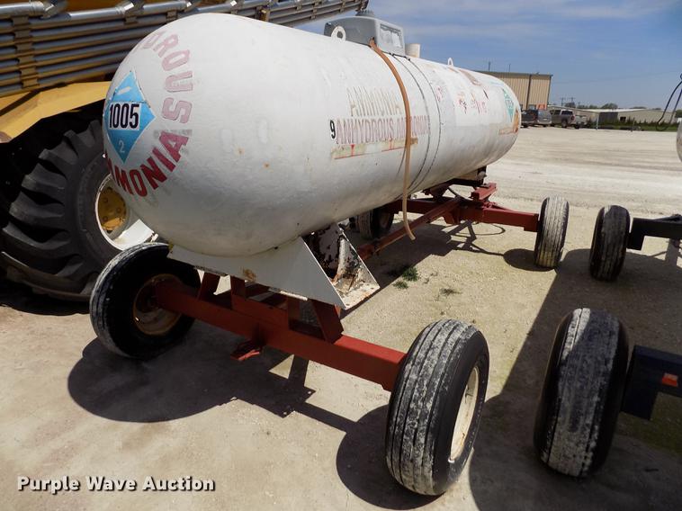 image for item FN9530 Anhydrous ammonia tank