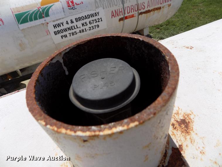 image for item FN9530 Anhydrous ammonia tank