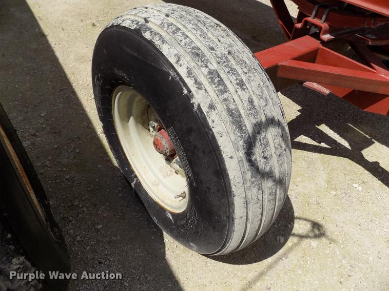 image for item FN9530 Anhydrous ammonia tank