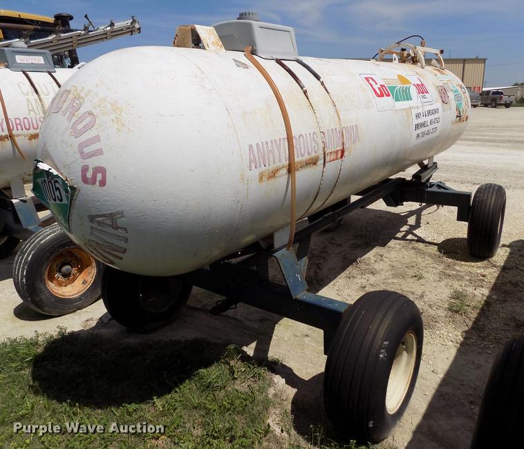 image for item FN9532 Trinity anhydrous ammonia tank
