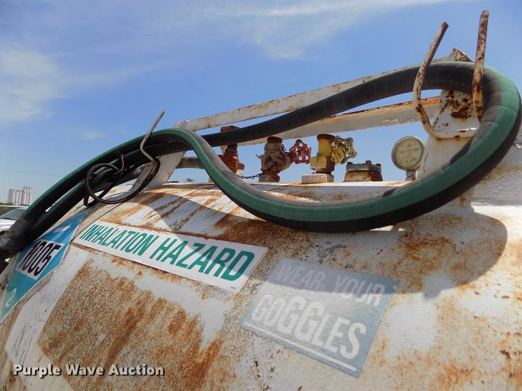 image for item FN9533 Beaird anhydrous ammonia tank
