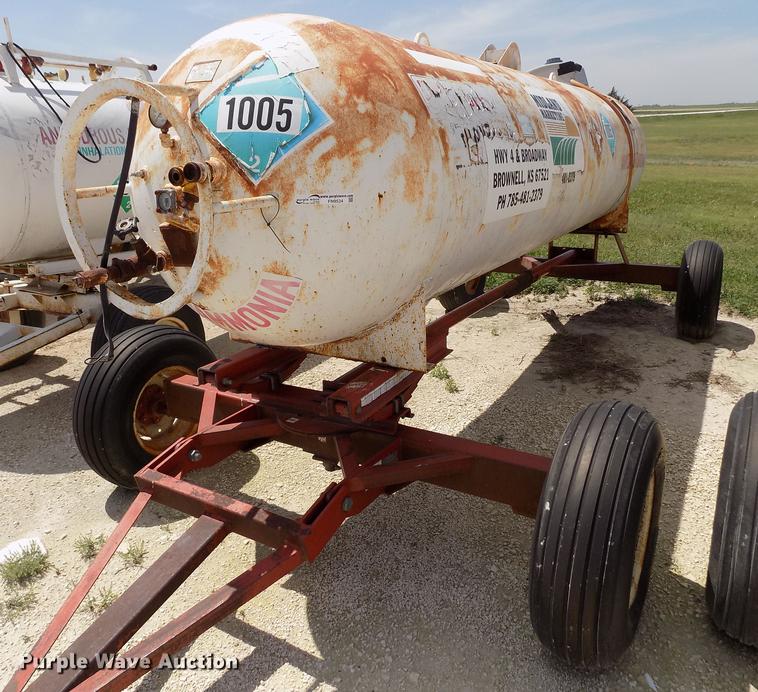 image for item FN9534 Anhydrous ammonia tank