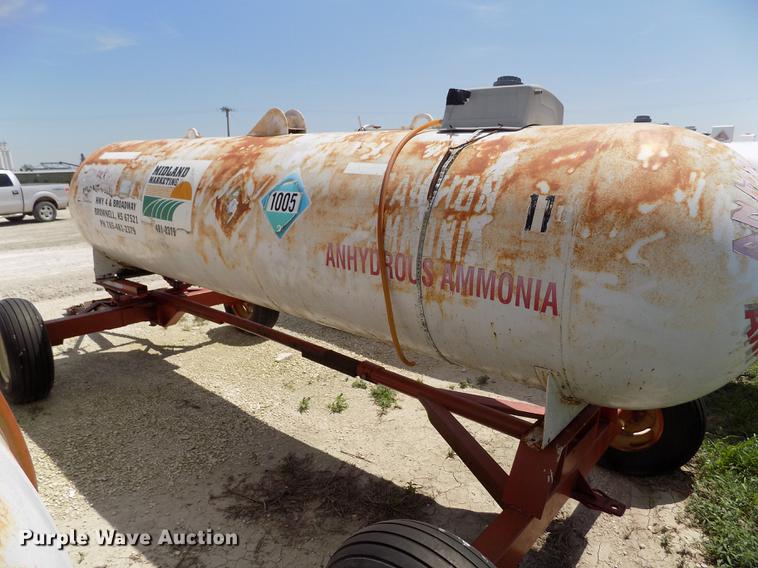image for item FN9534 Anhydrous ammonia tank