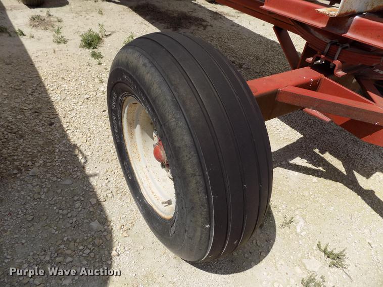 image for item FN9534 Anhydrous ammonia tank