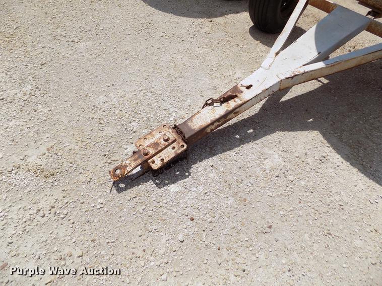 image for item FN9535 Anhydrous ammonia tank