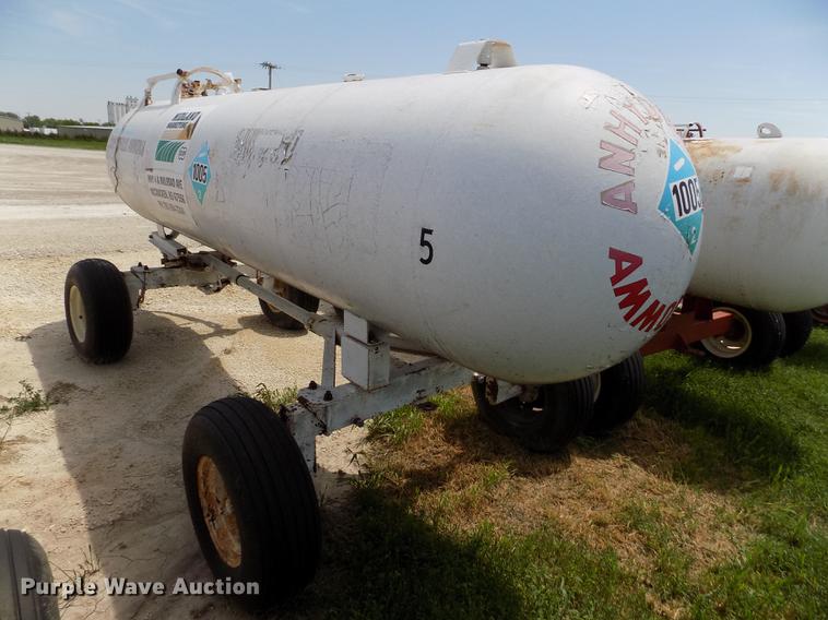image for item FN9538 Trinity anhydrous ammonia tank