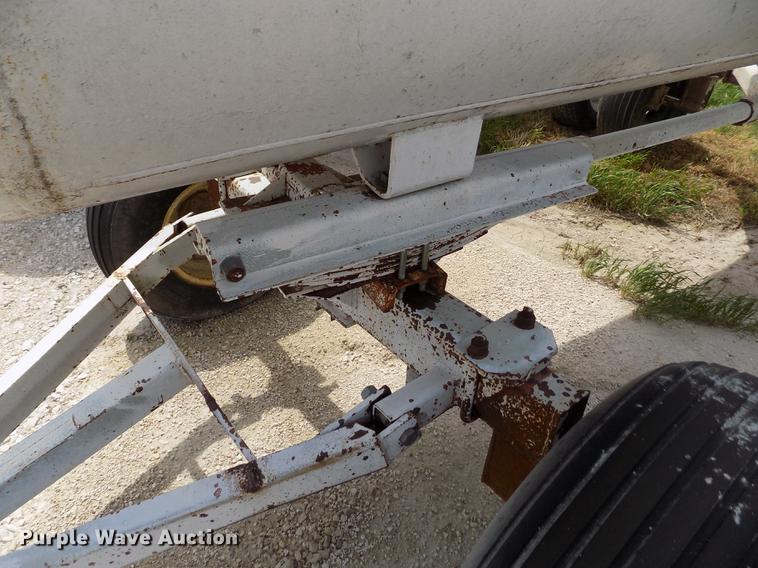 image for item FN9538 Trinity anhydrous ammonia tank