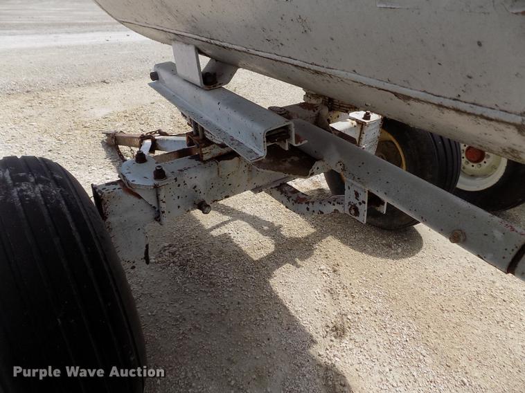 image for item FN9538 Trinity anhydrous ammonia tank