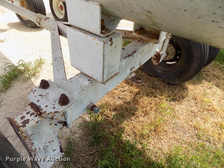 image for item FN9538 Trinity anhydrous ammonia tank