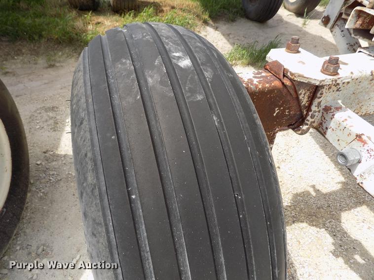 image for item FN9538 Trinity anhydrous ammonia tank