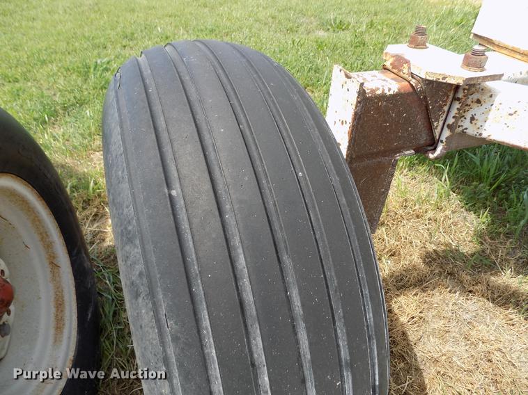 image for item FN9538 Trinity anhydrous ammonia tank