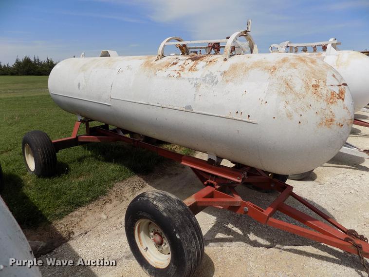 image for item FN9539 Anhydrous ammonia tank