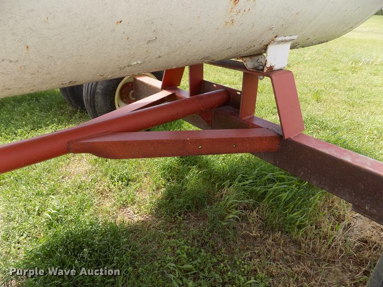 image for item FN9539 Anhydrous ammonia tank