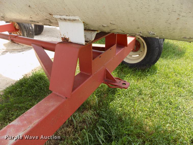 image for item FN9539 Anhydrous ammonia tank