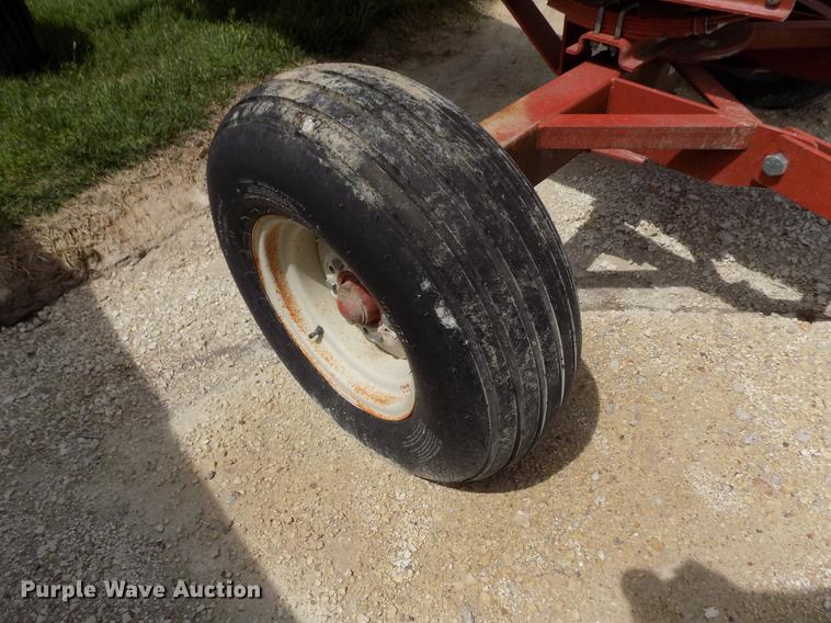 image for item FN9539 Anhydrous ammonia tank