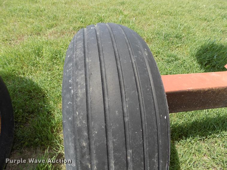 image for item FN9539 Anhydrous ammonia tank