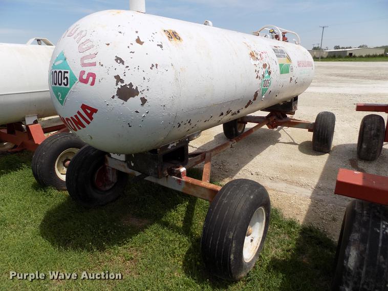 image for item FN9540 Anhydrous ammonia tank