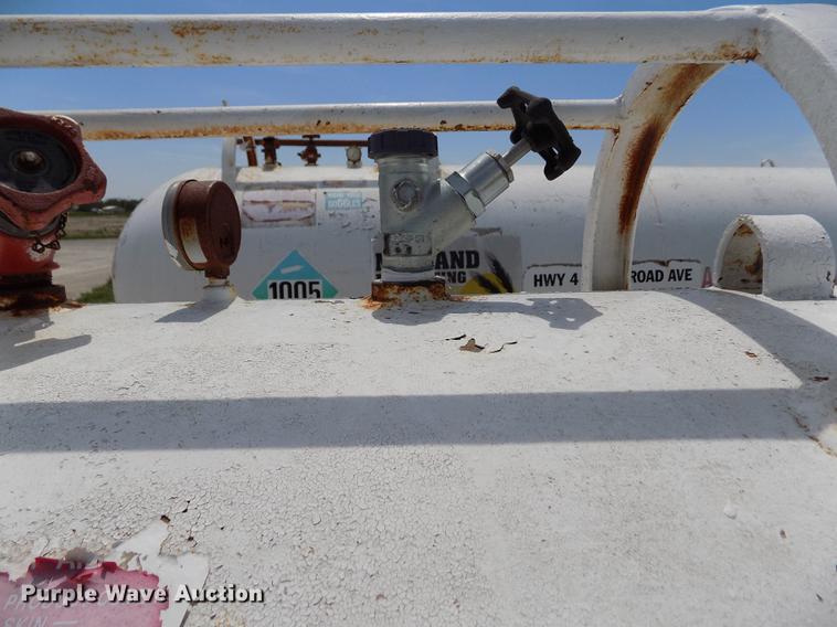 image for item FN9540 Anhydrous ammonia tank