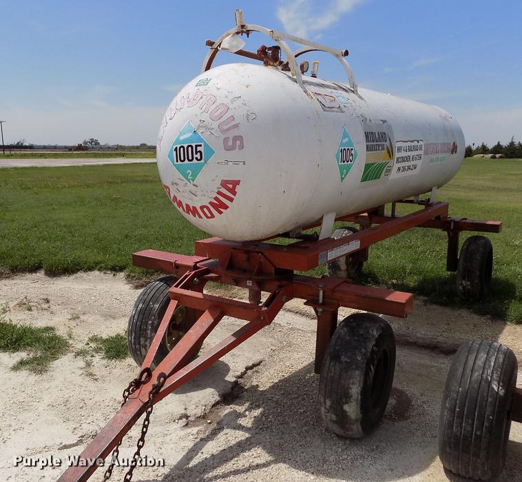 image for item FN9541 Trinity anhydrous ammonia tank