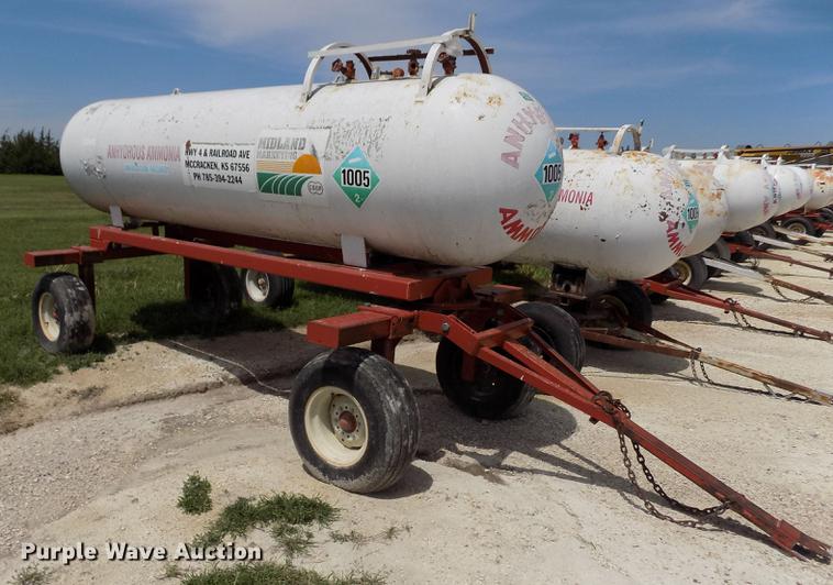image for item FN9541 Trinity anhydrous ammonia tank