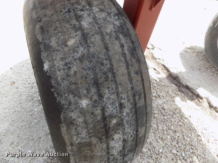 image for item FN9541 Trinity anhydrous ammonia tank