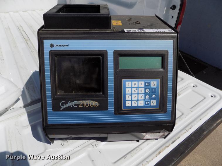 image for item FN9545 Dickey-John GAC2100B grain analysis computer