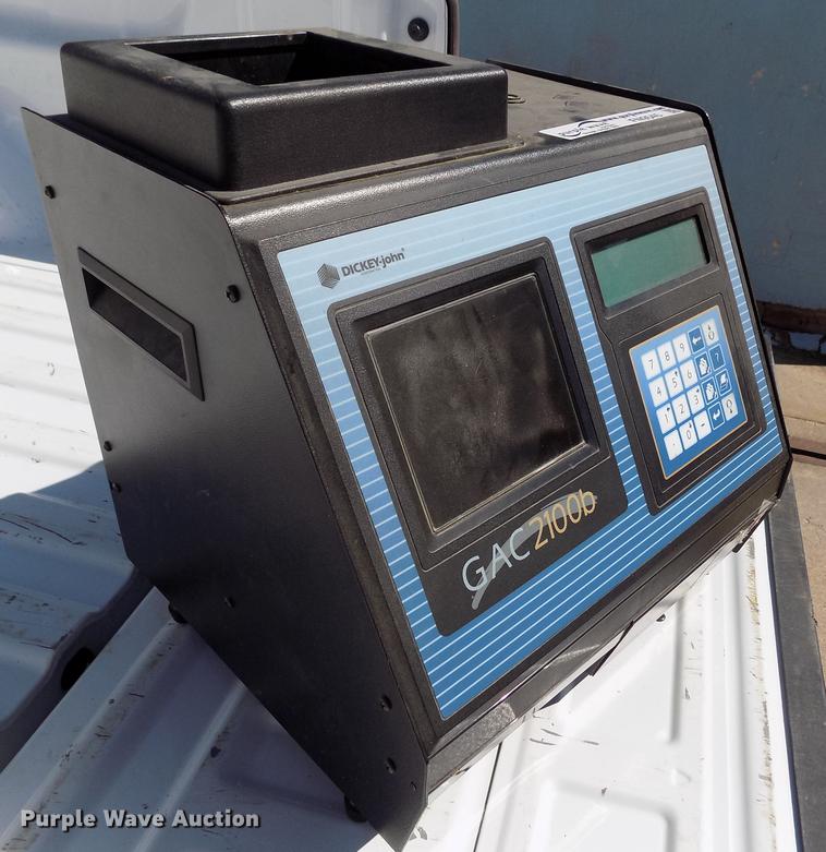 image for item FN9545 Dickey-John GAC2100B grain analysis computer