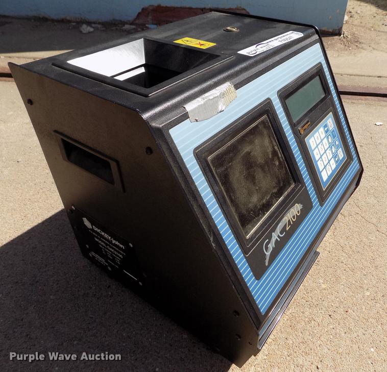 image for item FN9547 Dickey-John GAC2100 grain analysis computer